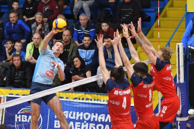 Черно море надви Монтана в петгеймова драма