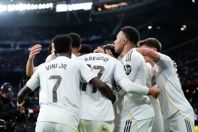 Реал Мадрид победи Леванте за първа победа при Алваро Арбелоа