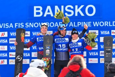 Българските сноубордисти записаха най-успешното си представяне на Световната купа в Банско