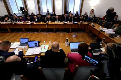 Как ще гласуваме: Правната комисия заседава за правилата за вота