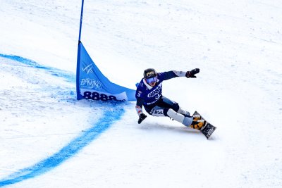 Джан Казанова отстрани Тервел Замфиров и Радослав Янков от паралелния гигантски слалом в Банско