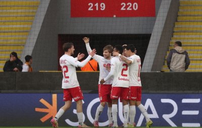 ЦСКА 1948 завърши наравно с поляци