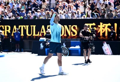 Музети елиминира Фриц и за първи път стигна до четвъртфиналите в Мелбърн