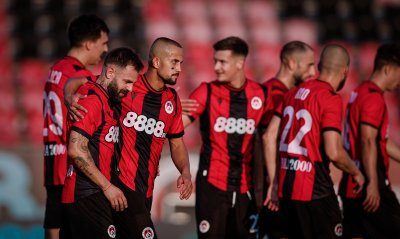 Зрелищно равенство в последната контрола на Локомотив София в Турция