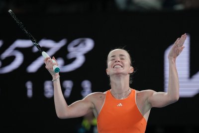 Елина Свитолина и Коко Гоф стигнаха до четвъртфиналите на Australian Open