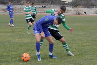 Черно море записа изразителна победа над Етър в третата си контрола