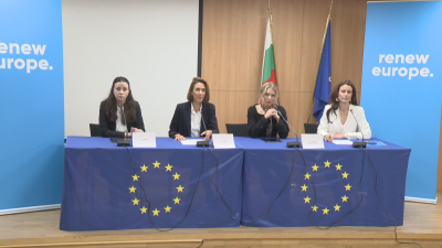 'Renew Europe' Leader, Val&eacute;rie Hayer, Warns of Serious Pressure on Rule of Law in Bulgaria