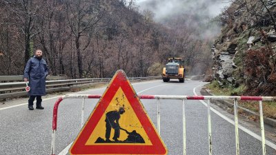 Traffic Temporarily Closed at Troyan&ndash;Karnare Pass after Landslide