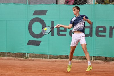 Пьотр Нестеров с победа на двойки на турнир в Тунис