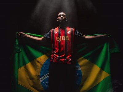 Борнемут подписа с бразилски тийнейджър за заместник на Семеньо