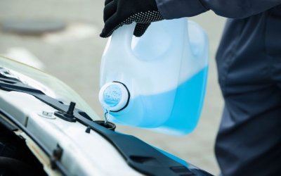 Високо съдържание на метанол в течности за чистачки предназначени за