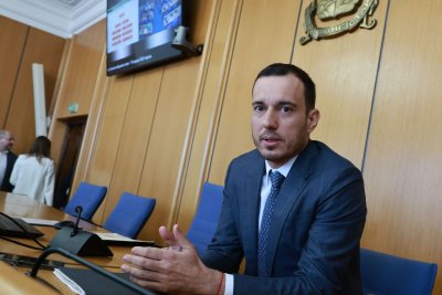 Васил Терзиев за платеното паркиране: Ако има промени, те ще бъдат месеци напред във времето