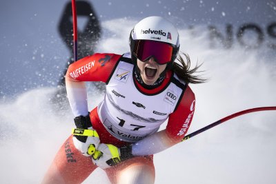 Малори Блан триумфира в супергигантския слалом при жените в Кран Монтана