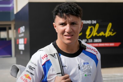 Исак Хаджар катастрофира по време на тест в Барселона