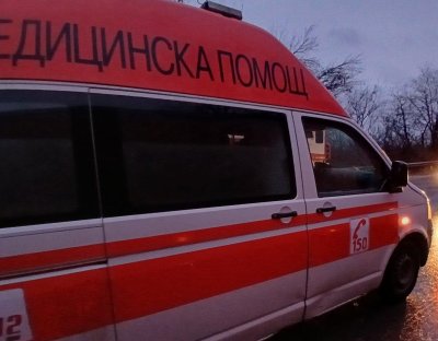 Двама души загинаха след челен сблъсък във Варненско