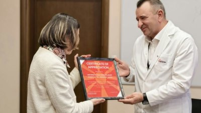 Медици от Университетската болница за активно лечение и спешна медицина