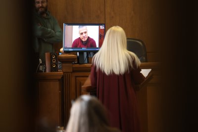 Отстраняват временно началника на затвора в София заради предложението му за освобождаването на Брендо