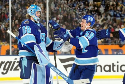 Тампа Бей навакса пасив от четири гола срещу Бостън