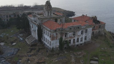 Казусът с остров прехвърлянето на част от "Св. св. Кирик и Юлита" - ще навреди ли на достъпа