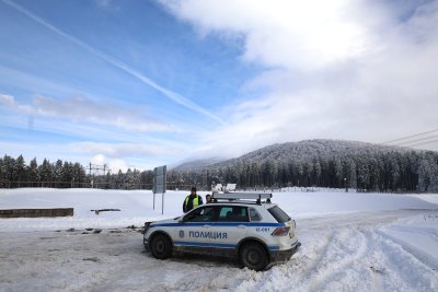 Полицаи са беседвали с бащата на момчето, което е с Ивайло Калушев