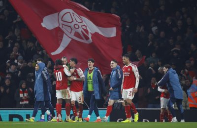 Арсенал си проправи път до финала на Карабао Къп