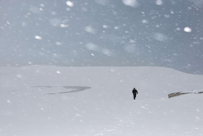 Обилни снеговалежи отнеха живота на 30 души в Япония през