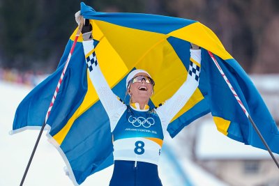 Фрида Карлсон донесе олимпийска титла за Швеция в женския скиатлон
