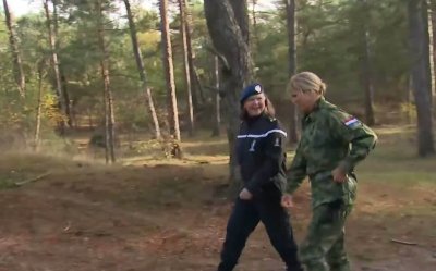 Кралица на Нидерландия Максима официално започна обучението си за резервист