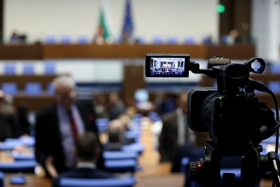 Случаят "Петрохан" на фокус в парламента