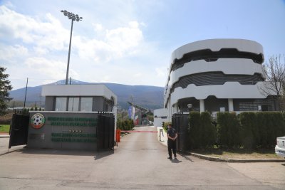 Съдийската комисия към Българския футболен съюз се защити от нападките