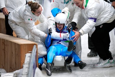 Италианки триумфираха с титлата при шейните на двойки в Милано/Кортина