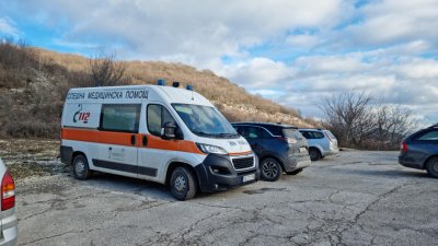 Поредица от експертизи ще установят как точно са простреляни тримата