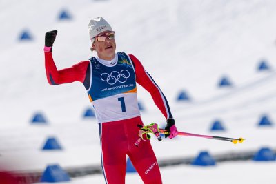 Йоханес Клаебо завоюва олимпийската титла в скиатлон, Марио Матиканов е 62-ри, а Даниел Пешков не завърши