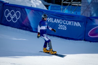 Радослав Янков отстъпи на Арно Годе и отпадна на осминафиналите в паралелния гигантски слалом