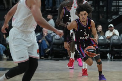 Париж Баскет записа първа победа над Барселона от ноември 2024 г. насам в Евролигата