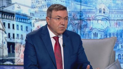 Бавенето на изборите се превръща в някаква мистика или цел