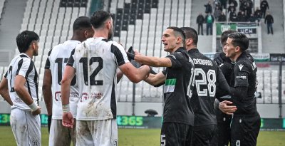 С гол в добавеното време десетима от Локомотив Пловдив стигнаха до точка срещу Черно море