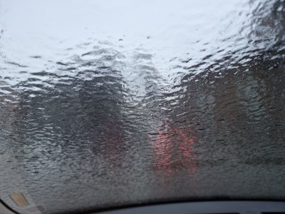 Код жълто и код оранжево за дъжд, сняг и силен вятър днес