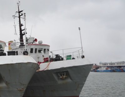 Продължават да издирват днес изчезналите рибари в морето край Маслен