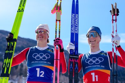 Йоханес Клаебо спечели рекордна десета олимпийска титла след триумф в отборния спринт по ски бягане