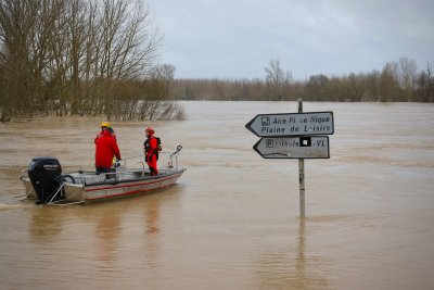 Поредният средиземноморски циклон връхлетя Италия Испания и Франция и причини