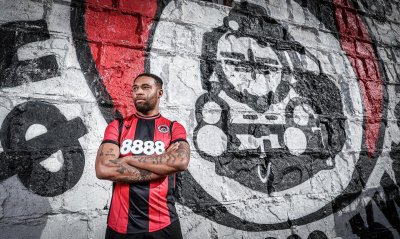 Футболистът на Локомотив София Джордан Айб е пуснат под гаранция, ще се яви в съда на 6 март