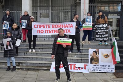 Съдът отведе проф Станимир Карапетков като вещо лице по делото