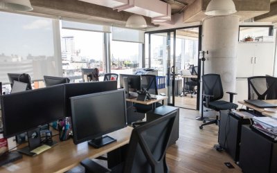 Пазарът на труда: Над 2,4 млн. българи остават извън икономиката, бизнесът отчита недостиг кадри