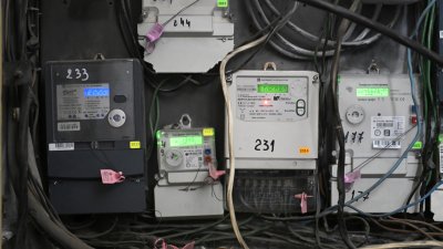 Високите сметки за ток са заради нарасналото потребление с над 30%, сочат проверките на КЕВР