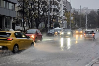Облачно, с дъжд ще е времето утре