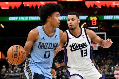 Сакраменто Кингс прекъсна негативната серия срещу Мемфис Гризлис