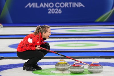 Канада се пребори за бронзовите медали в турнира по кърлинг за жени