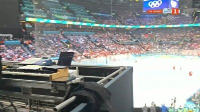 Зад кулисите на Олимпийското хокейно шоу