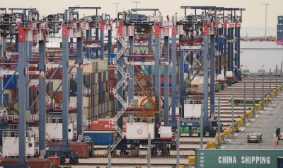 Европейският съюз все още няма отговор на обявените от американския